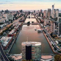 FMI abre caminho para entregar US$ 2 bilhões à Argentina - Deensel/Wikimedia commons