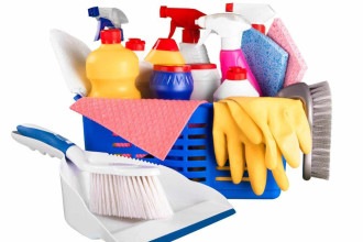 Monte um kit de limpeza poderoso sem gastar com produtos caros