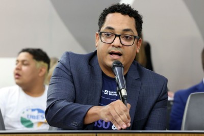 O secretário de educação de Minas Gerais, Igor de Alvarenga, foi desligado da pasta após três anos no cargo -  (crédito: Willian Dias/ALMG)