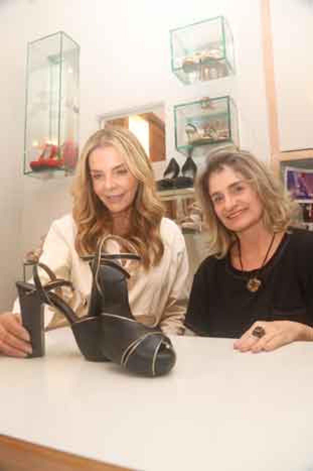 Adriana Vasconcelos e Ana Miranda