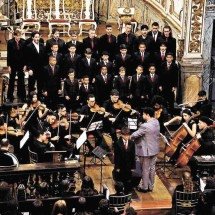 Vozes que tocam o céu - Beatriz Gomes/Coral mater ecclesiae