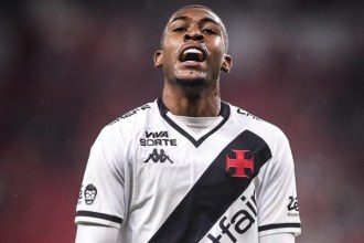 Atuações do Vasco contra o Inter: Rayan brilha, mas time cede empate no fim após expulsão de Léo Jardim por cera