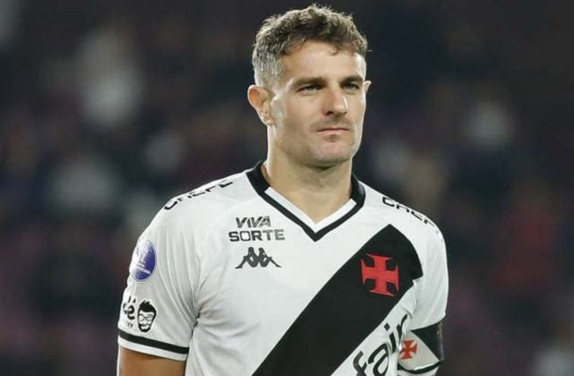 Vegetti se revolta com a arbitragem após empate com o Inter: ‘A gente foi roubado’