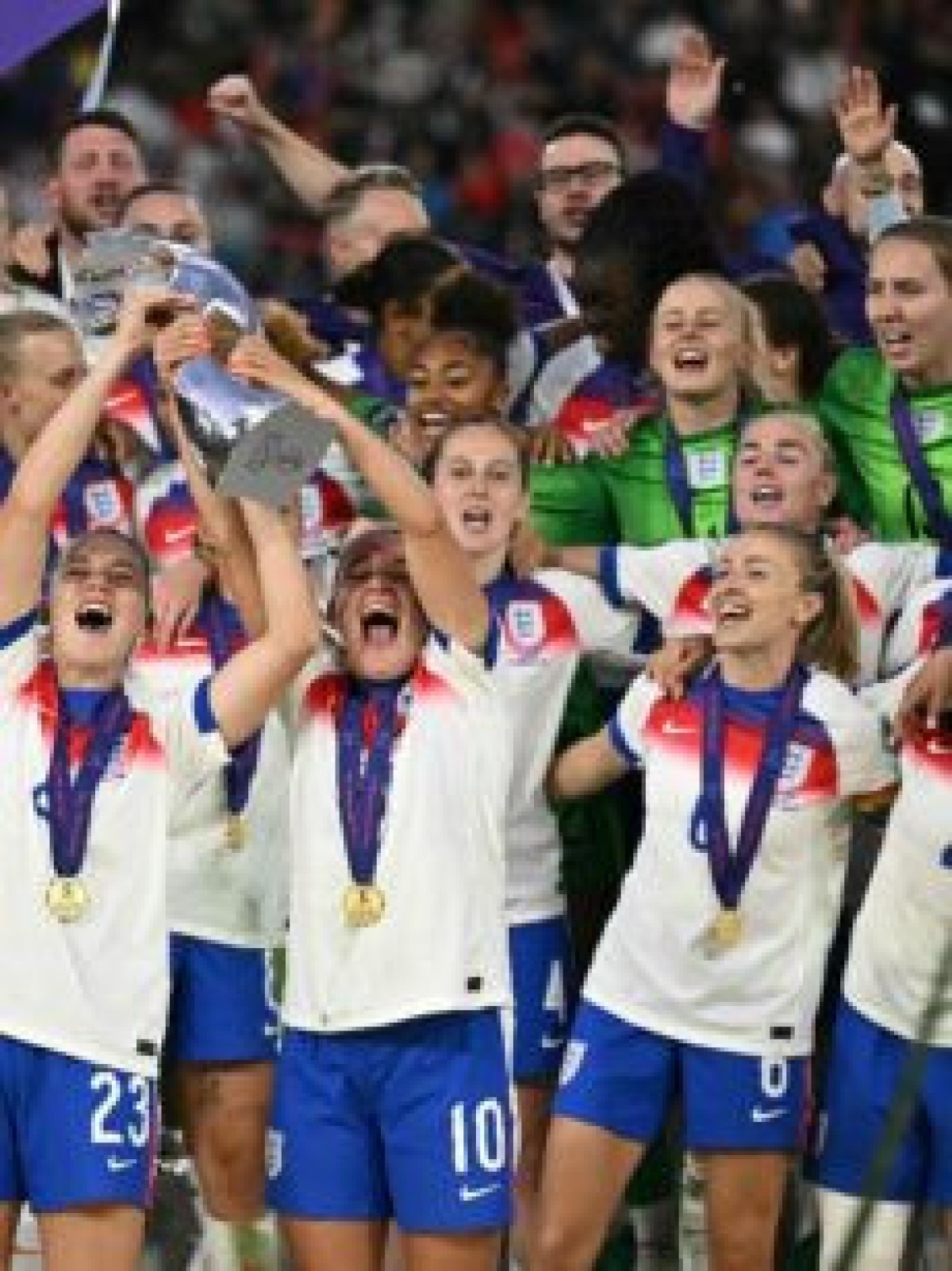 Inglaterra vence Espanha nos pênaltis e conquista a Eurocopa Feminina