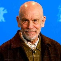 Ficou de fora: John Malkovich tem cenas cortadas do novo "Quarteto Fantástico" -  Elena Ternovaja/Wikimédia Commons