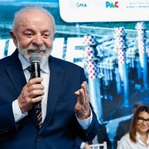 Lula ironiza lema bolsonarista: ‘Brasil acima de tudo, mas primeiro os EUA’ -  Ricardo Stuckert / PR