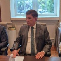 Senadores se reúnem com empresários e políticos americanos para adiar taxas - Gabinete do Senador Carlos Viana