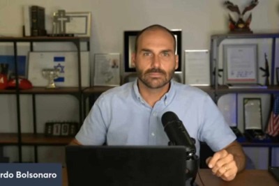 Eduardo Bolsonaro atua com políticos americanos para sancionar Alexandre de Moraes, Lula e o Brasil pela anistia dos envolvidos na tentativa golpista -  (crédito: Reprodução/Redes Sociais)
