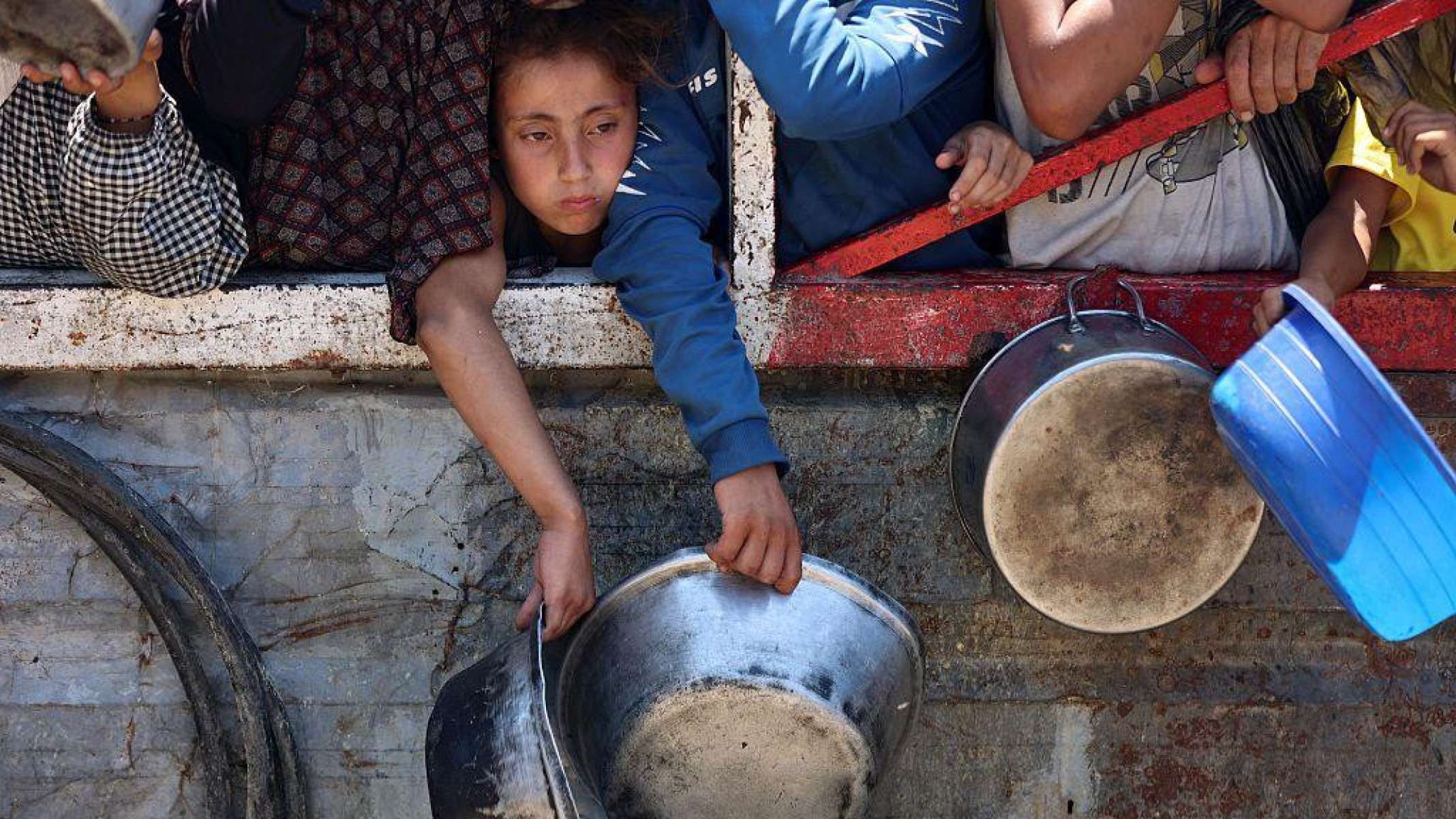 Análise: Medida de Israel que permite ajuda é aceno para aliados horrorizados com fome em Gaza