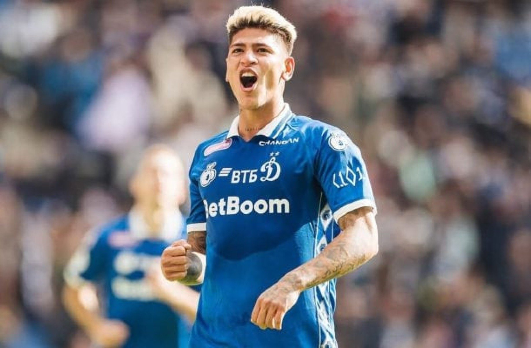 Carrascal já tem data para desembarcar no Rio e assinar com Flamengo