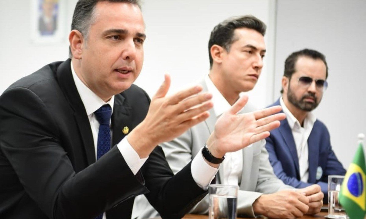 O senador Rodrigo Pacheco afirma que vai se reunir com o vice-presidente Geraldo Alckmin para tratar das tarifas anunciadas pelos Estados Unidos -  (crédito: Saulo Cruz/Agência Senado)