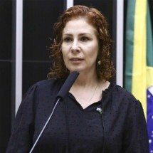 O erro estratégico de Carla Zambelli