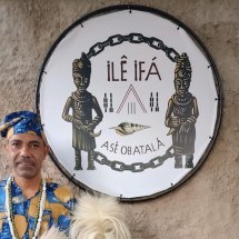 Babalawo Ifá Yemi Awo Duni ( Pai Robson Eduardo) é o sacerdote da Casa Ile Ifa Asé Obatal, em Vespasiano -  (crédito: Arquivo Pessoal)