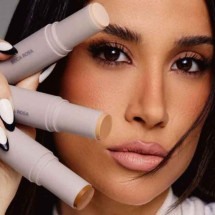 Dicas de maquiagem de Bianca Andrade, a influencer Boca Rosa, estão no celular de 19,4 milhões de pessoas
 -  (crédito: Divulgação)