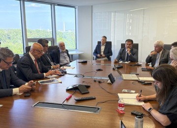 Grupo de senadores brasileiros em Washington não avança nas tentativas de adiar tarifaço -  (crédito: Samyra Galvão/Gab. Senador Nelsinho Trad)