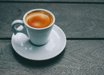 Em maio de 2017, Joyce colocou um inseticida em uma xícara de café e serviu para o chefe. Depois da ingestão do líquido, a vítima começou a se sentir mal, com tontura, confusão mental e dificuldade para falar, mas conseguiu atendimento médico  -  (crédito: Reprodução/Pexels)