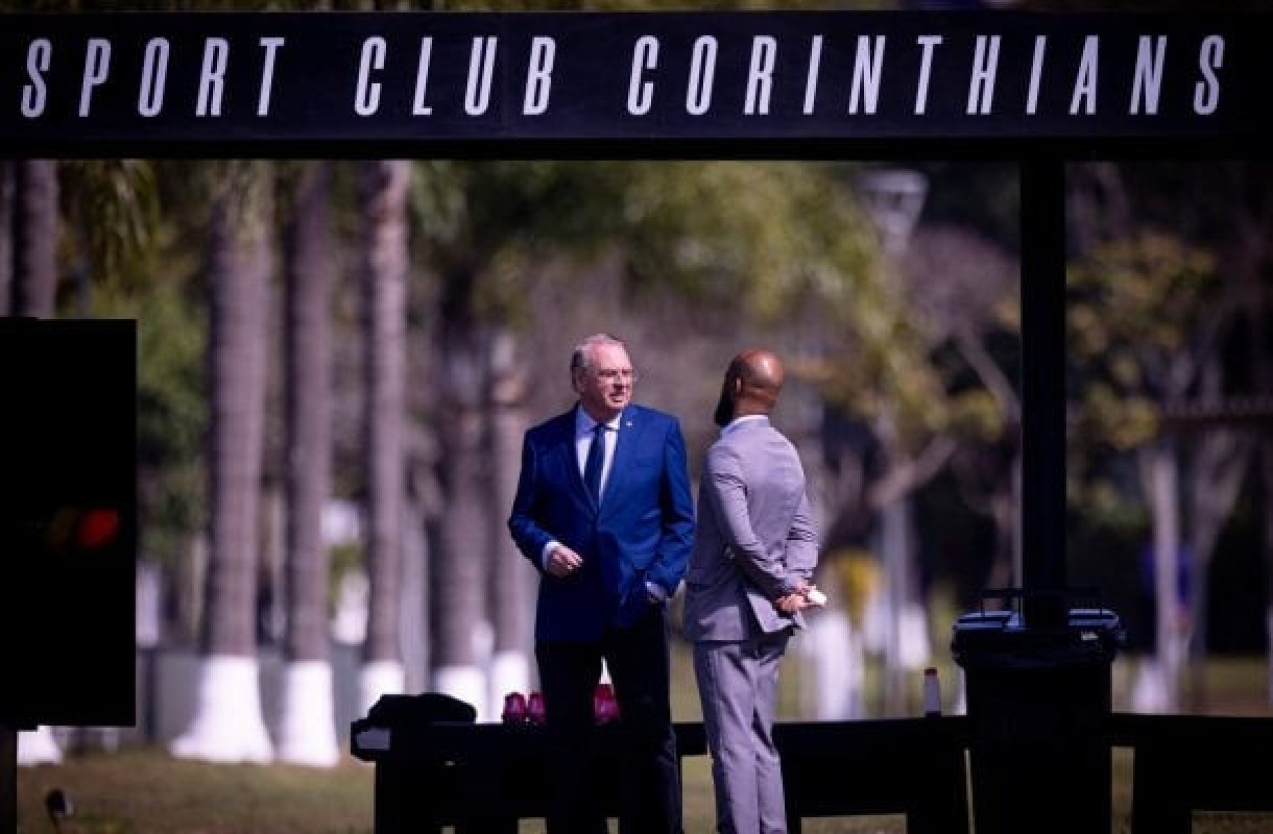 Corinthians negocia com LFU empréstimo de R$ 57 milhões