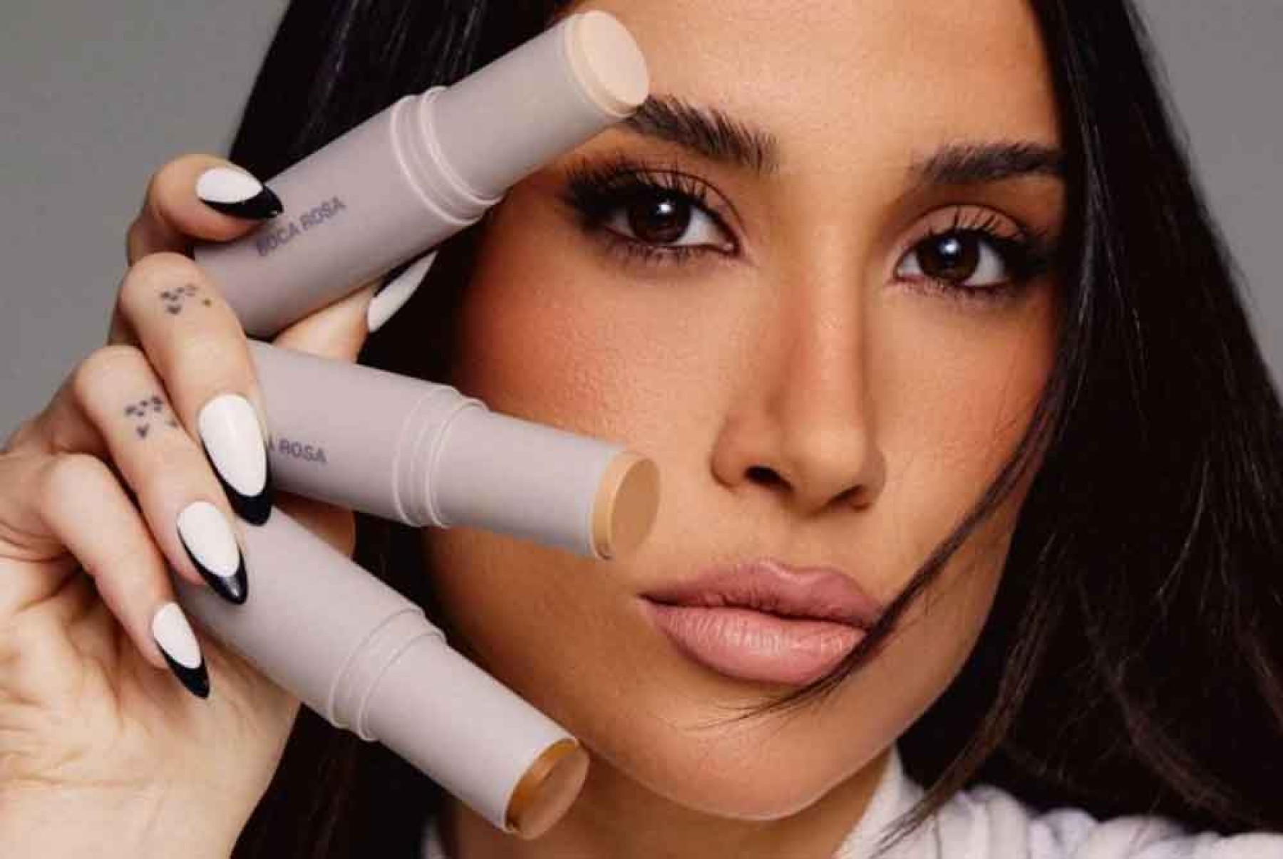 Dicas de maquiagem de Bianca Andrade, a influencer Boca Rosa, estão no celular de 19,4 milhões de pessoas
- (crédito: Divulgação) Dicas de maquiagem de Bianca Andrade, a influencer Boca Rosa, estão no celular de 19,4 milhões de pessoas
- (crédito: Divulgação)