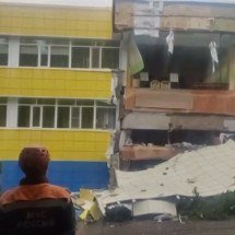 Tsunami na Rússia deixa edifícios submersos - RUSSIAN MINISTRY OF EMERGENCY SITUATIONS / AFP