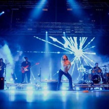 Carol Biazin traz a BH o show de ‘No escuro, quem é você?’ - iris alves/divulgação