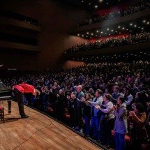 Pianista Bruno Hrabovsky faz concerto com canções do rock lançadas em 1975 - Daniel Castellano/divulgação
