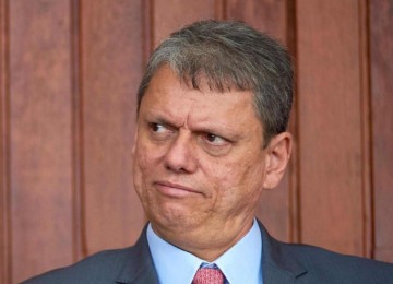 Fora do tarifaço, Embraer e suco de laranja aliviam Tarcísio, mas preocupação segue -  (crédito: Platobr Politica)