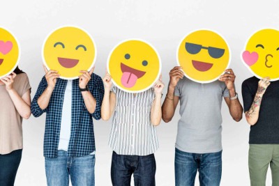 Adolescentes tendem a atribuir significados subjetivos, e adultos geralmente entendem de forma literal -  (crédito: rawpixel.com/FreePik)
