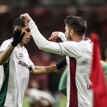 Atuações do Fluminense contra o Internacional: Everaldo e Serna são destaques em vitória no Beira-Rio - Lucas Merçon/Fluminense