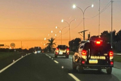 Investigações da Polícia Civil indicam que o grupo especializado em lavagem de dinheiro teria criado, ao menos, 268 empresas fantasmas em nome de laranjas, em vários estados do país -  (crédito: PCMG/Divulgação)