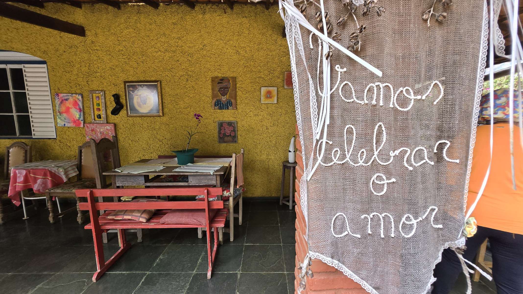 Decoração simples e autoral dão charme ao local-Carlos Altman/EM