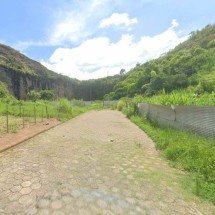 Trabalhador encontra ossada humana ao limpar terreno no interior de Minas - Reprodu&ccedil;&atilde;o/Google Street View