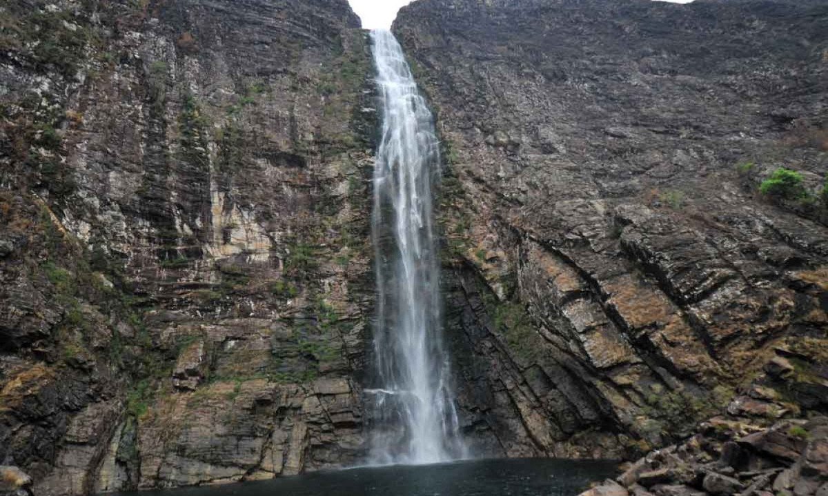 cachoeira Casca D’Anta, com 186 metros de queda livre
