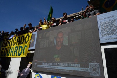 Eduardo Bolsonaro participou do ato em BH à distância -  (crédito: Túlio Santos/EM/D.A Press)