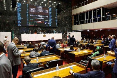 Desde maio, o Propag Assembleia consome boa parte da agenda dos deputados no plenário e nas comissões da Assembleia -  (crédito: GUILHERME DARDANHAN/ALMG – 29/5/25)