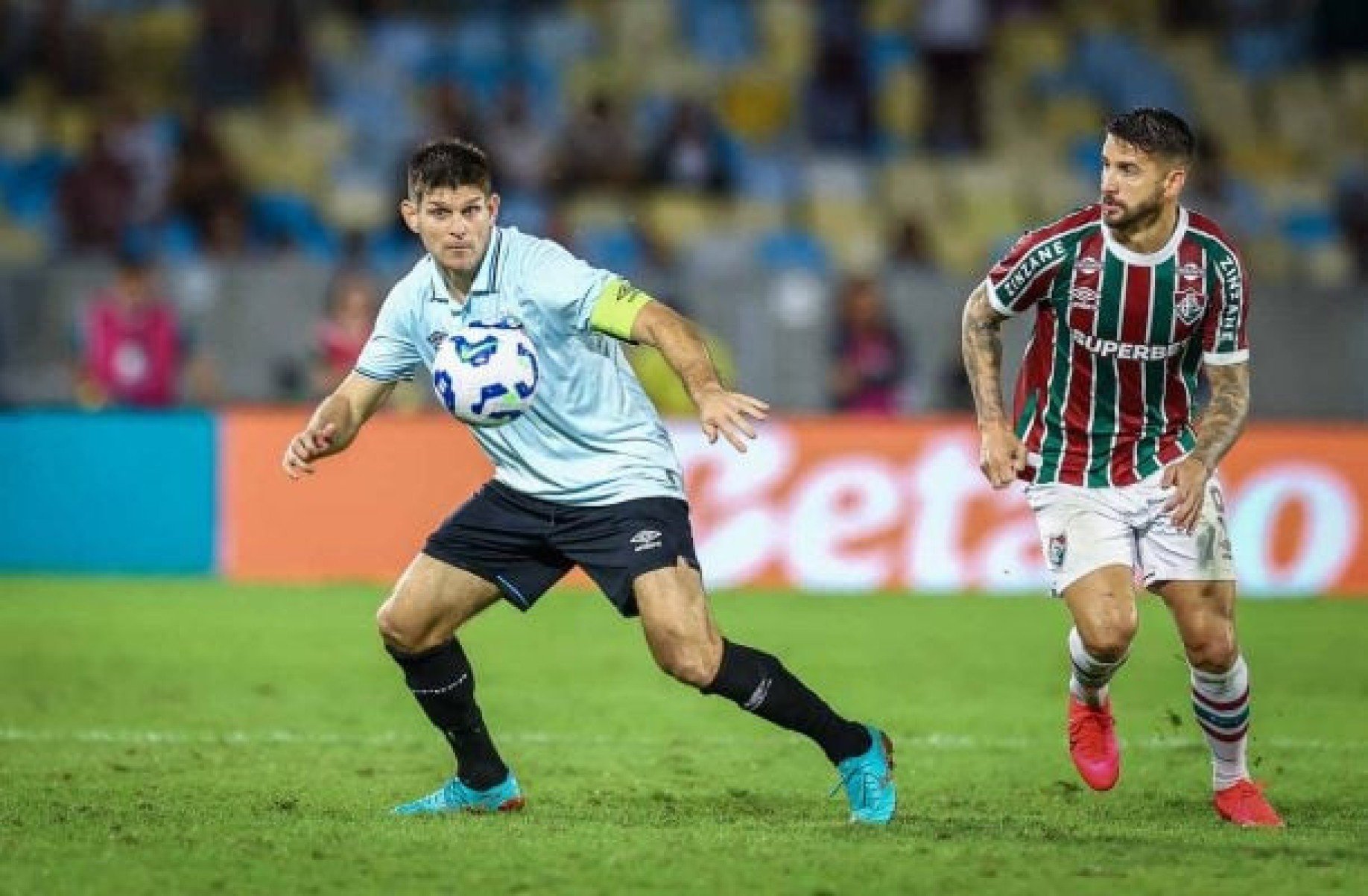 Com Kannemann suspenso, Grêmio deve apostar em estreia de Balbuena