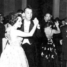 Hoje, políticos são "anônimos" em eventos sociais. Bons tempos os de JK - Ed Keffel/O Cruzeiro/EM D.A Press