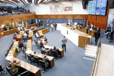 Câmara adia votação da Lei de Diretriz Orçamentária de 2026 em meio a mais de 300 requerimentos e emendas a serem apreciados -  (crédito: Cristina Medeiros/CMBH)