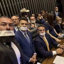 Parlamentares bolsonaristas radicalizam e levam a crise para o Congresso - Reprodução/Redes Sociais