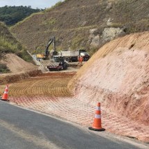 Trecho da BR-381 interditado deve ser liberado nesta quarta (6) - Nova 381/Divulgação