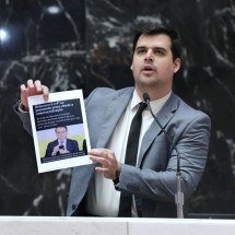 Deputados do PL atacam tentativa de Zema de se descolar do bolsonarismo - Daniel Protzner/ALMG