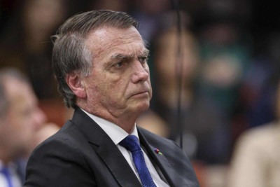 Nova ofensiva de Moraes põe filhos 01, 02 e 03 em cerco a Bolsonaro -  (crédito: Platobr Politica)