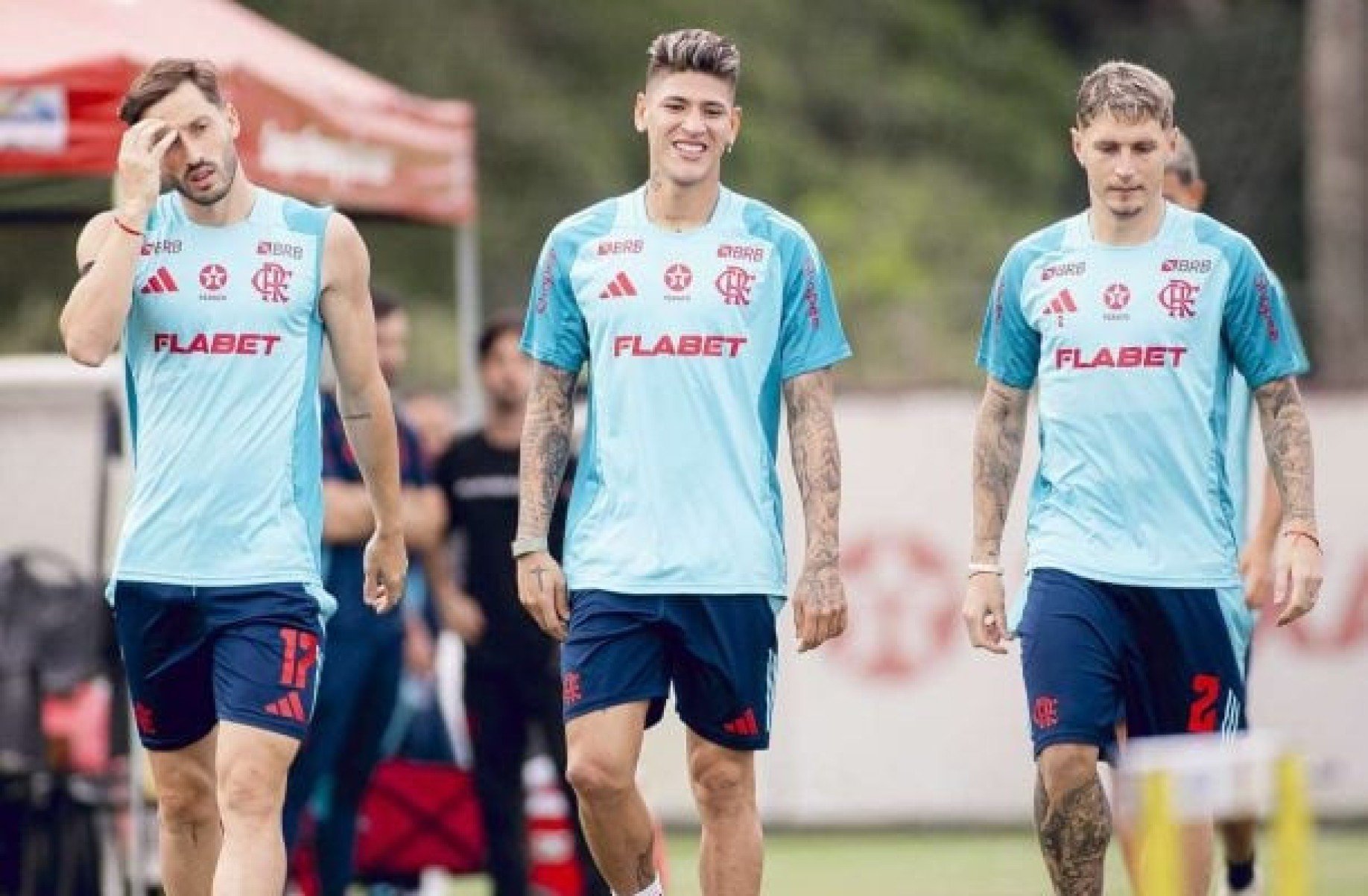 Carrascal aparece no BID da CBF e pode estrear pelo Flamengo