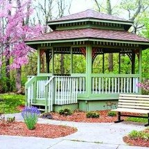 Gazebos: espaços para descansar e relaxar se integram à paisagem - Imagem de Jill Wellington por Pixabay