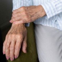 Toxina botulínica auxilia na reabilitação de pacientes pós-AVC - Freepik