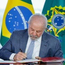 Lula veta 63 pontos de lei que muda o licenciamento ambiental