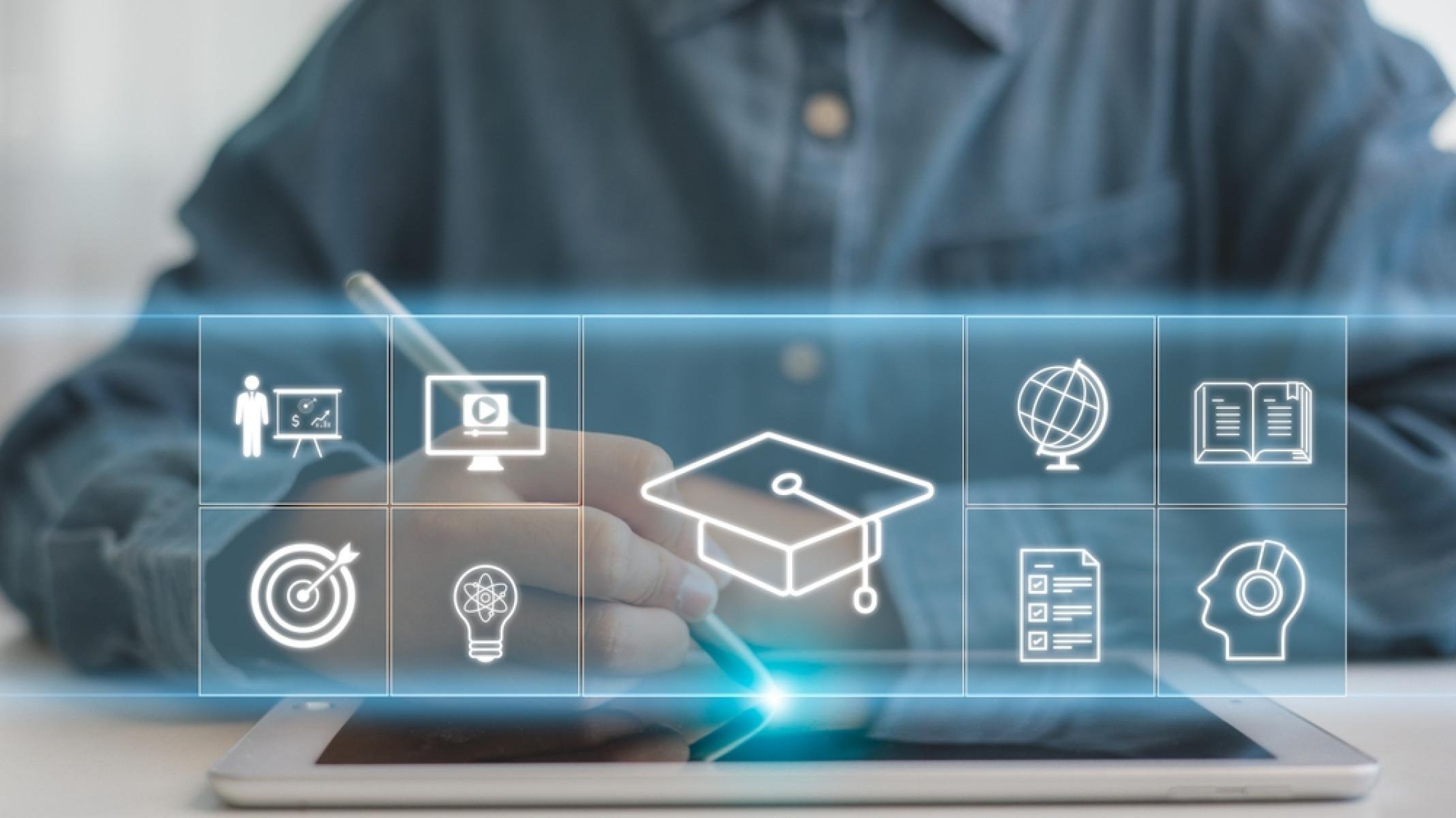 Cursos tecnólogos oferecem formação superior com foco em empregabilidade -  Shutterstock