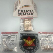 PM prende foragido da justiça que estava traficando drogas - PMMG