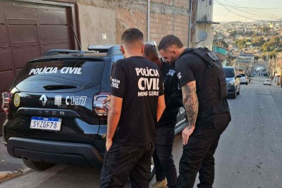 A Polícia Civil cumpriu mandados de busca e apreensão contra três líderes de organização criminosa -  (crédito: PCMG/Divulgação)