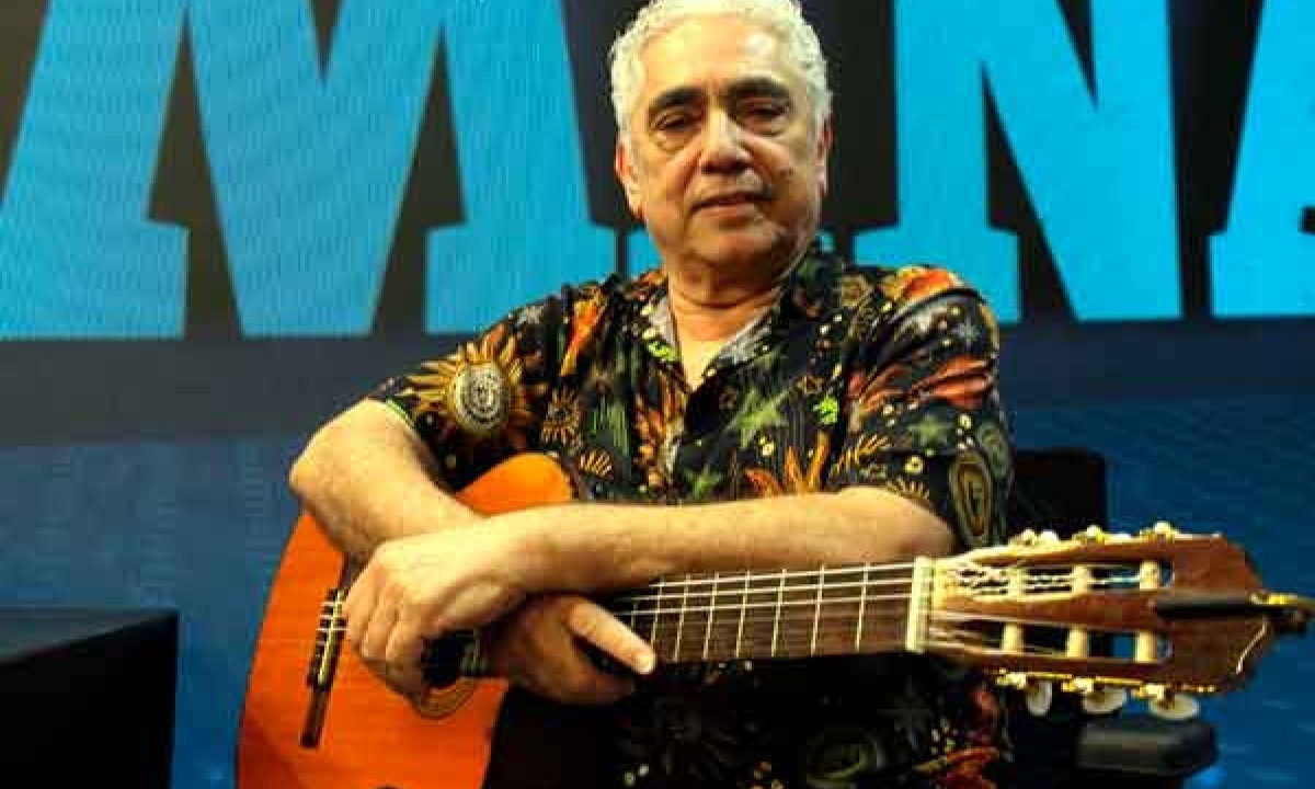 O cantor e compositor Paulinho Pedra Azul ganhou canção para celebrar mais um ano de vida - (crédito: Jair Amaral/EM/D.A.Press) O cantor e compositor Paulinho Pedra Azul ganhou canção para celebrar mais um ano de vida - (crédito: Jair Amaral/EM/D.A.Press)
