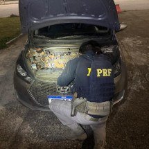 MG: motorista de aplicativo é preso na Fernão Dias com carro clonado - PRF/Divulgação